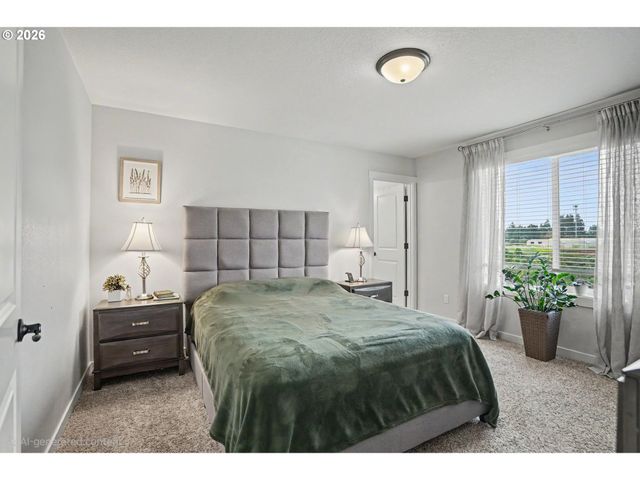 Constellation Ave Ne, Salem, OR 97305