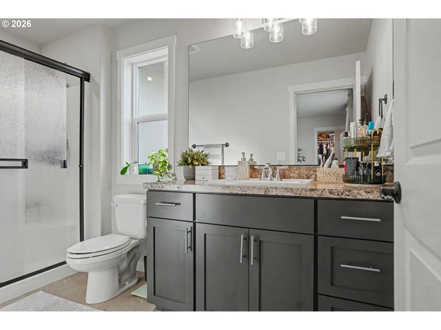 Constellation Ave Ne, Salem, OR 97305