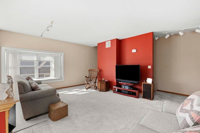 18134 Martin Avenue, Homewood, IL 60430