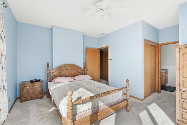 18134 Martin Avenue, Homewood, IL 60430