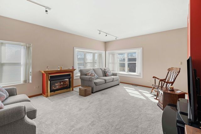 18134 Martin Avenue, Homewood, IL 60430