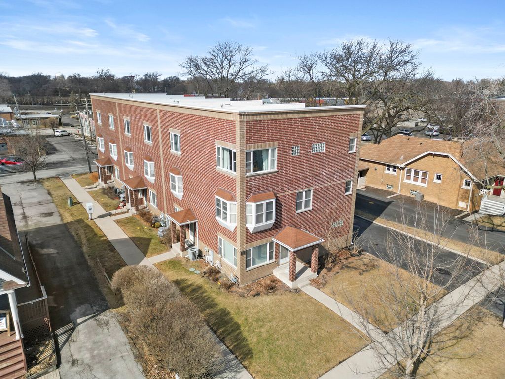 18134 Martin Avenue, Homewood, IL 60430