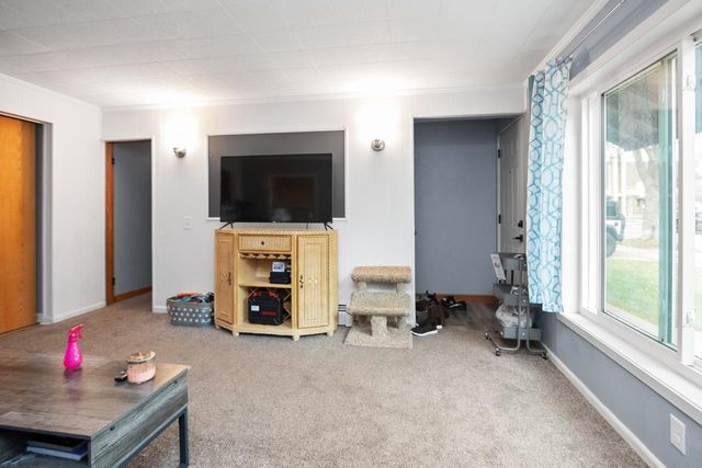 1823 N UNION STREET, Appleton, WI 54911