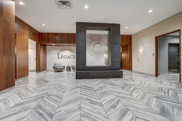 1240 S 2nd Street 622, Minneapolis, MN 55415
