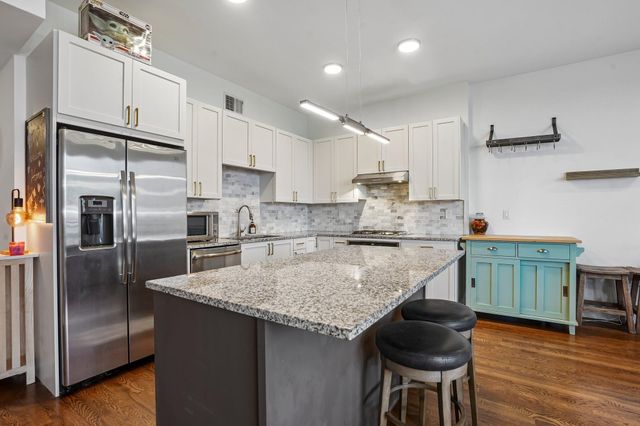 1240 S 2nd Street 622, Minneapolis, MN 55415