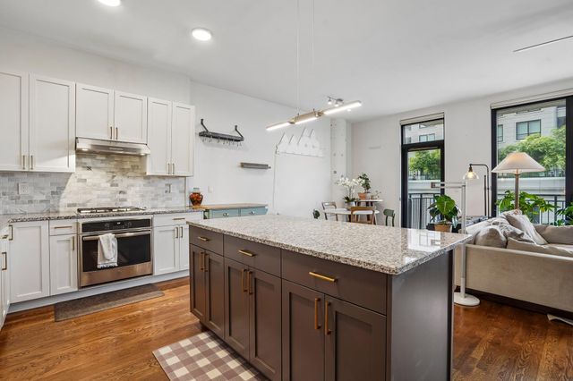 1240 S 2nd Street 622, Minneapolis, MN 55415