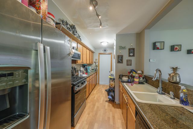 9421 LINDSAY Street, Orland Hills, IL 60487