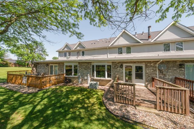 9421 LINDSAY Street, Orland Hills, IL 60487