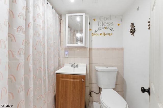 2072 Elizabeth Ave, Rahway City, NJ 07065