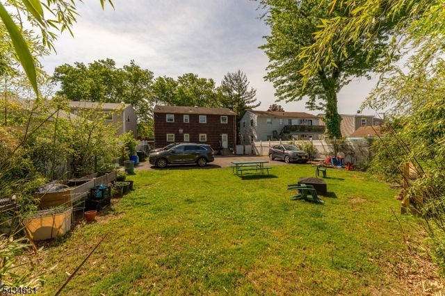 2072 Elizabeth Ave, Rahway City, NJ 07065