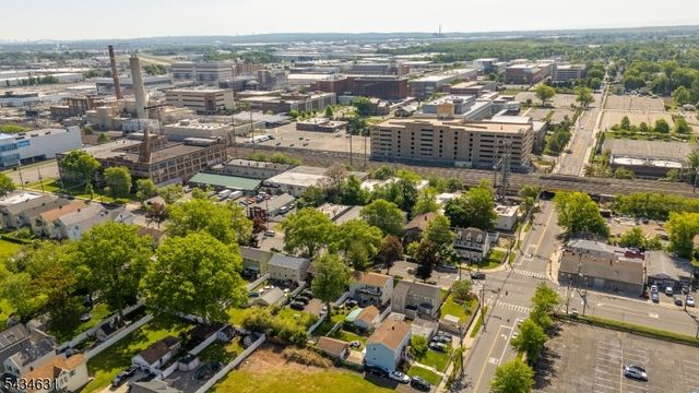 2072 Elizabeth Ave, Rahway City, NJ 07065