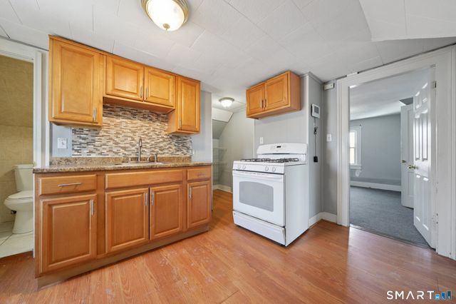 73 Orange Street, Bridgeport, CT 06607