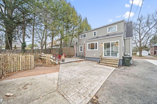 98 Blenheim Road, Columbus, OH 43214