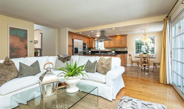 4406 Vista Place, La Canada Flintridge, CA 91011