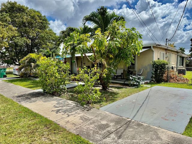 509 SW 78th Court, Miami, FL 33144
