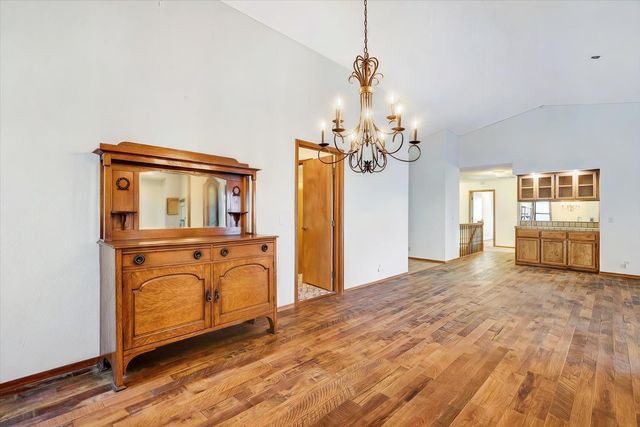 11514 Madrone Ct, Auburn, CA 95602