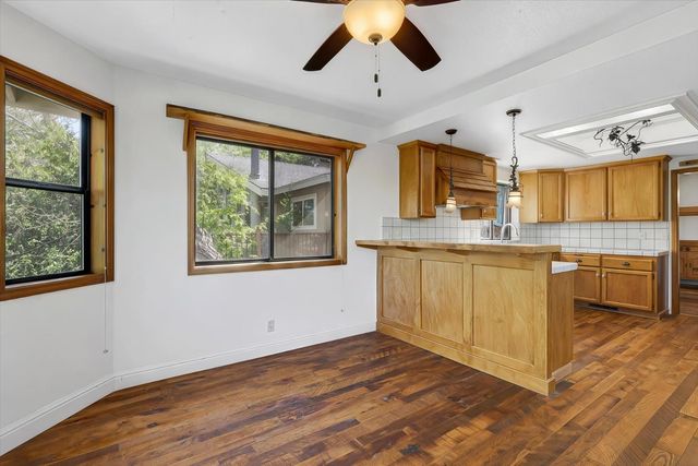 11514 Madrone Ct, Auburn, CA 95602