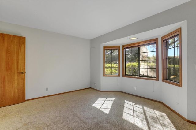 11514 Madrone Ct, Auburn, CA 95602