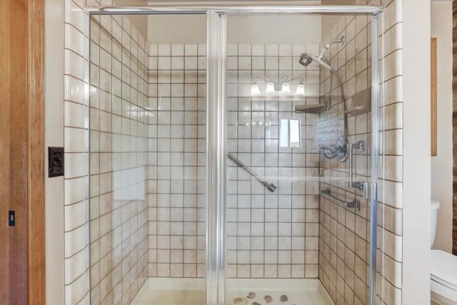 11514 Madrone Ct, Auburn, CA 95602