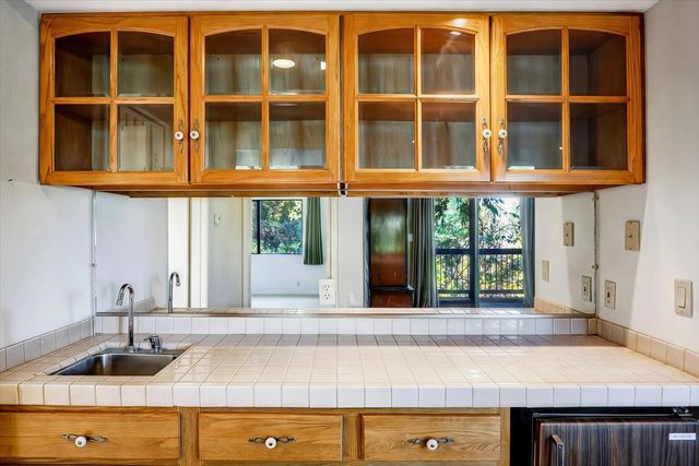 11514 Madrone Ct, Auburn, CA 95602