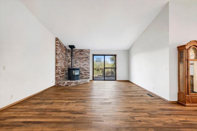 11514 Madrone Ct, Auburn, CA 95602