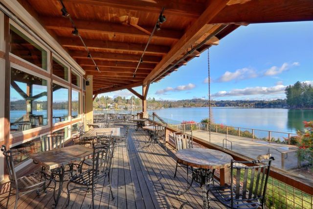 11514 Madrone Ct, Auburn, CA 95602