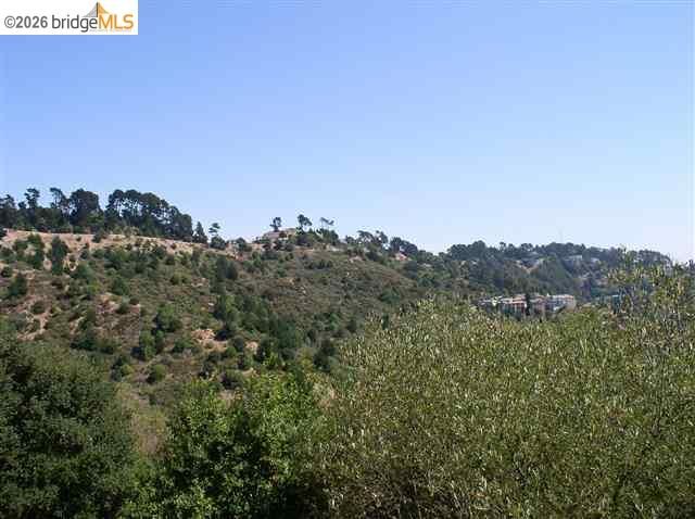 7150 Marlborough, Oakland, CA 94705
