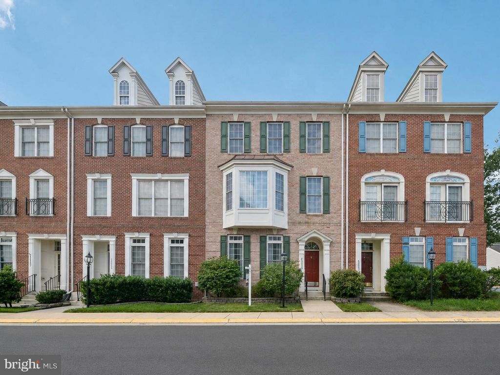 42483 CORTEZ TER, Brambleton, VA 20148