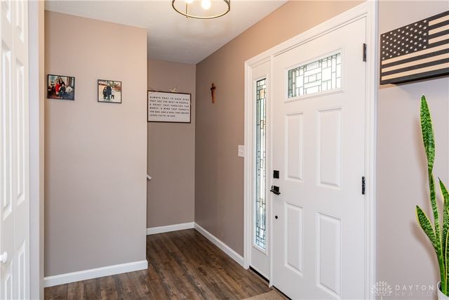 656 Eden Roc Drive, Xenia, OH 45385