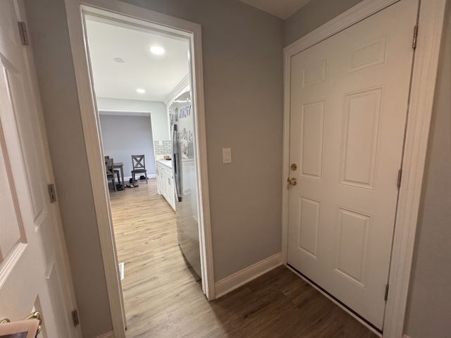 5711 W 87TH Place, Oak Lawn, IL 60453