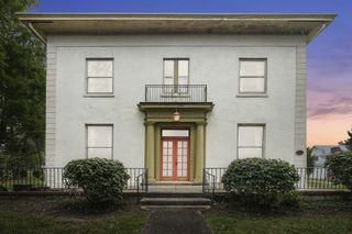 156 N Main Street, London, OH 43140
