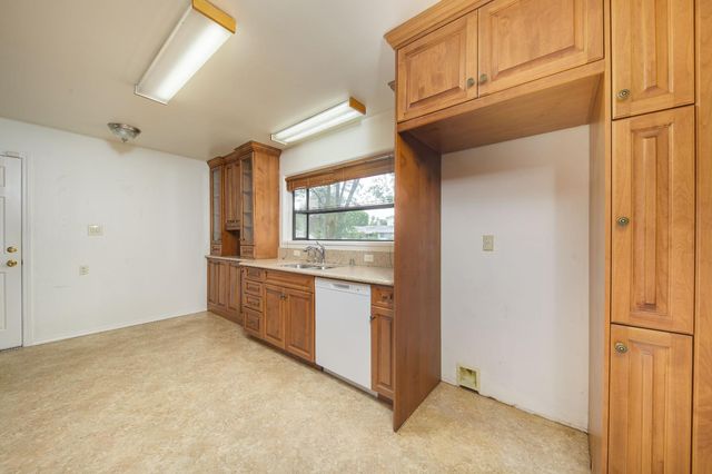 7113 Dolan Way, Citrus Heights, CA 95621