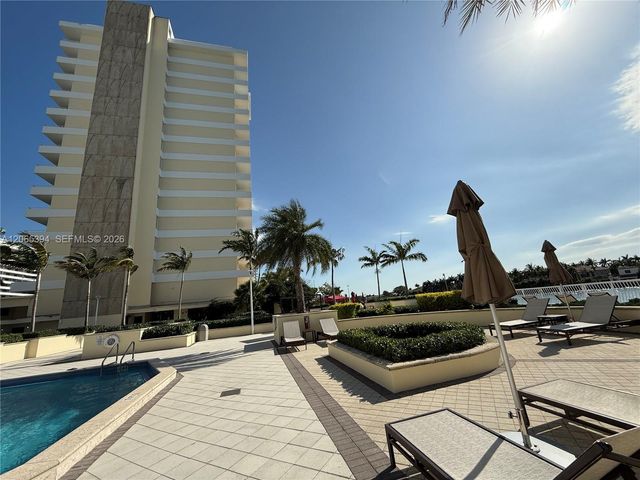 5600 Collins Avenue 16G, Miami Beach, FL 33140