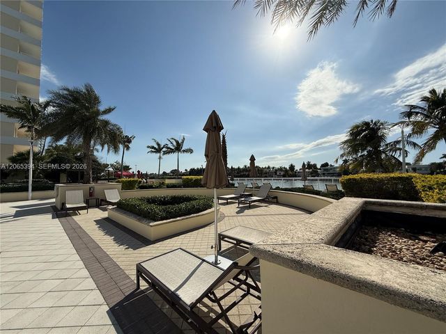 5600 Collins Avenue 16G, Miami Beach, FL 33140