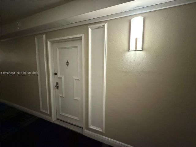 5600 Collins Avenue 16G, Miami Beach, FL 33140
