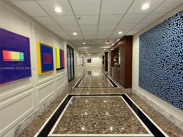 5600 Collins Avenue 16G, Miami Beach, FL 33140