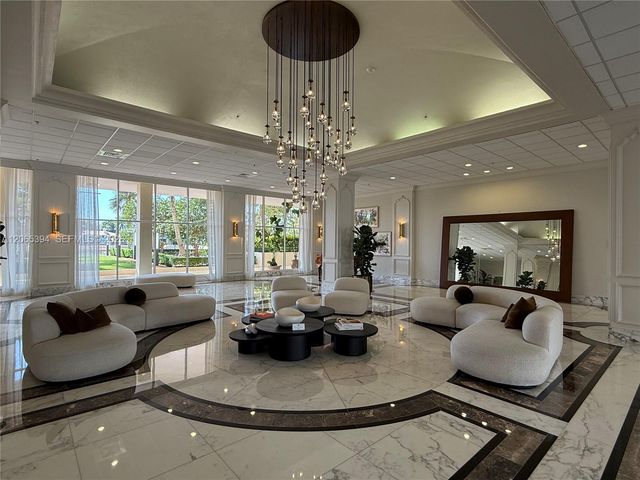 5600 Collins Avenue 16G, Miami Beach, FL 33140