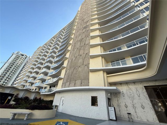 5600 Collins Avenue 16G, Miami Beach, FL 33140