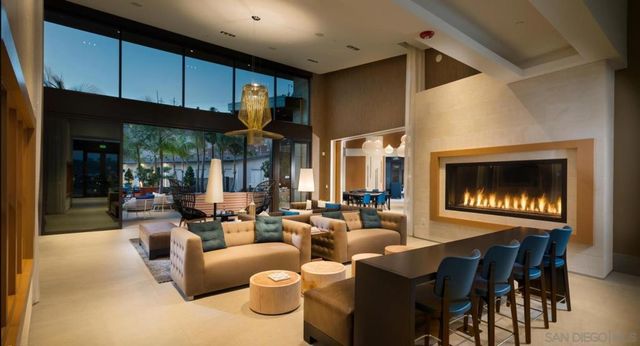 2838 Via Alta Pl, San Diego, CA 92108