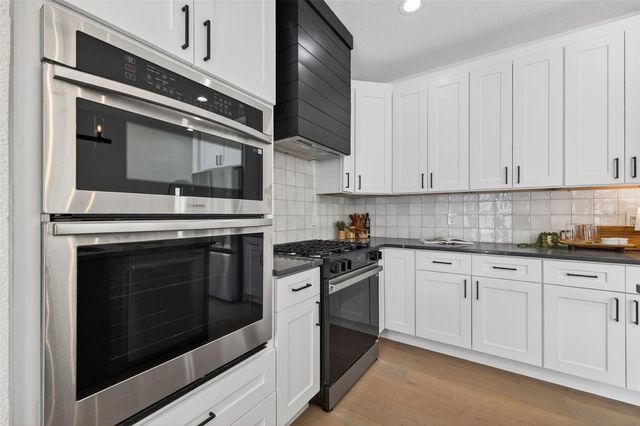 2350 2ND AVENUE N, St Petersburg, FL 33713