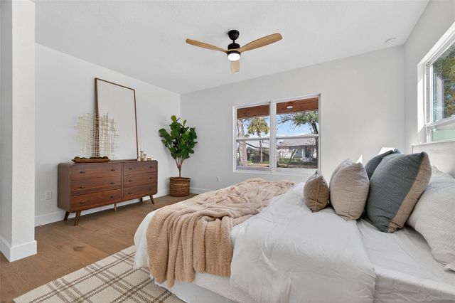 2350 2ND AVENUE N, St Petersburg, FL 33713