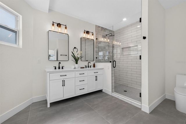 2350 2ND AVENUE N, St Petersburg, FL 33713