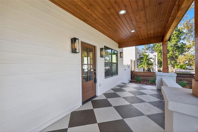 2350 2ND AVENUE N, St Petersburg, FL 33713