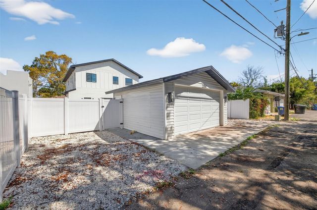 2350 2ND AVENUE N, St Petersburg, FL 33713