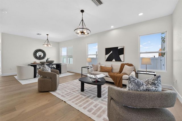 2350 2ND AVENUE N, St Petersburg, FL 33713