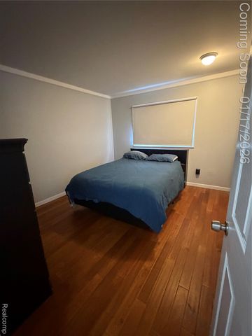 1700 Monticello Street 8, Trenton, MI 48183