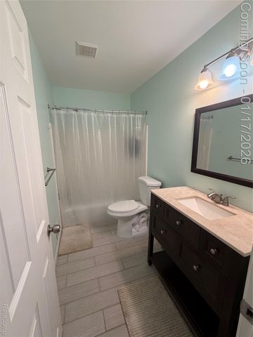 1700 Monticello Street 8, Trenton, MI 48183