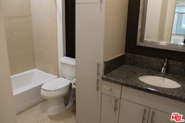 3810 Wilshire Boulevard 908, Los Angeles, CA 90010