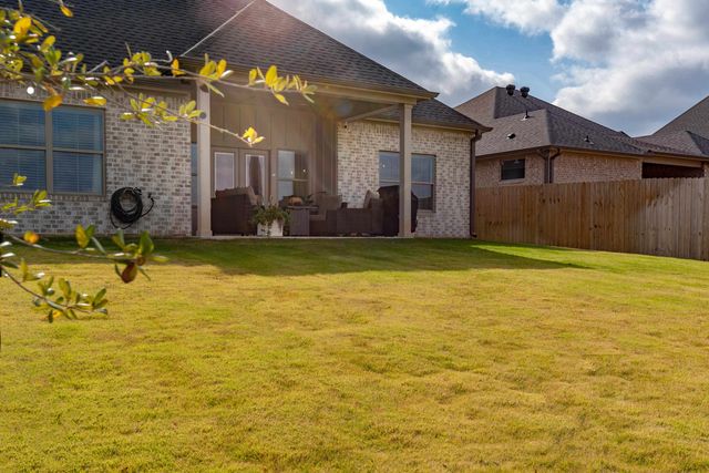 1511 Wellington Lane, Longview, TX 75605