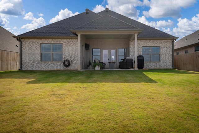 1511 Wellington Lane, Longview, TX 75605